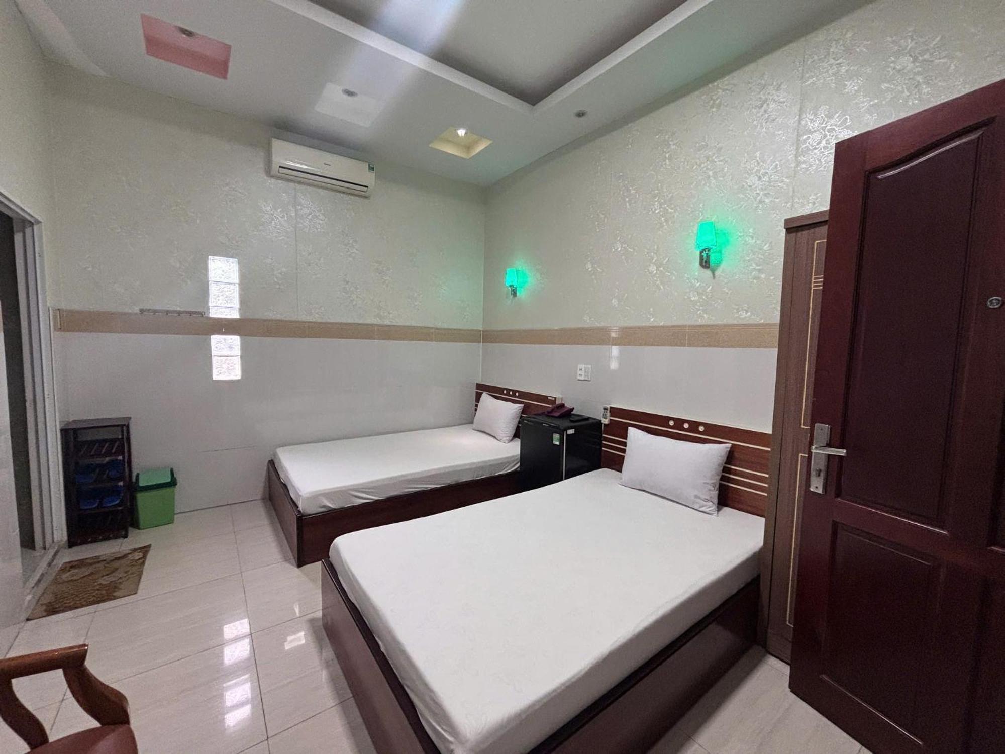 Khach San Kim Hung 2 Hotel Bac Lieu Bagian luar foto