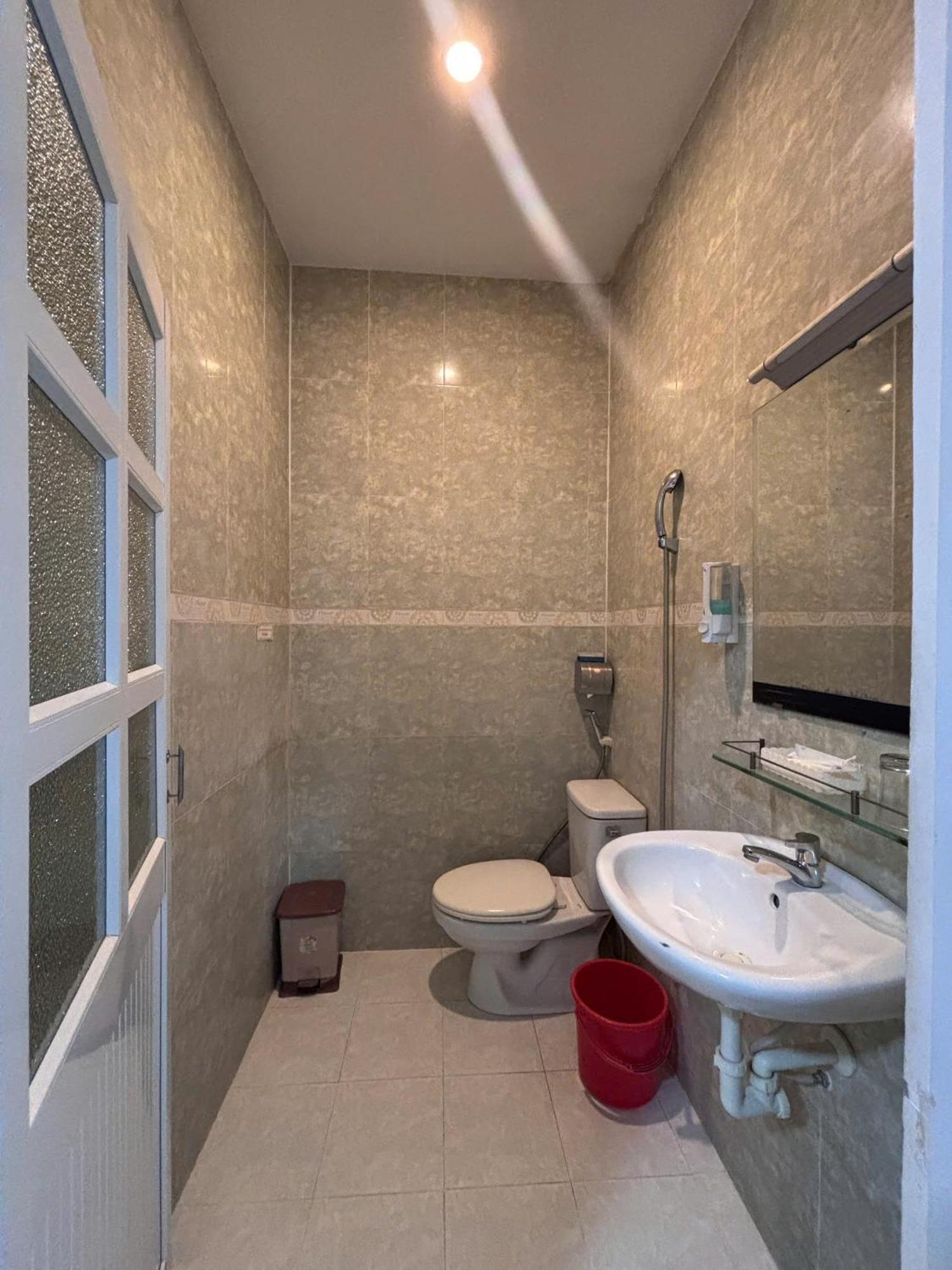 Khach San Kim Hung 2 Hotel Bac Lieu Bagian luar foto